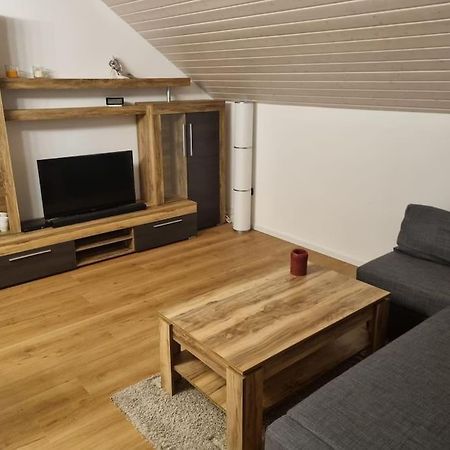Gemuetliche Wohnung Am Waldrand Thierhaupten Экстерьер фото