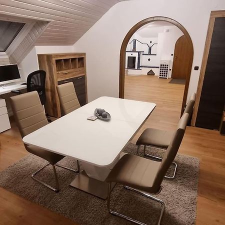 Gemuetliche Wohnung Am Waldrand Thierhaupten Экстерьер фото