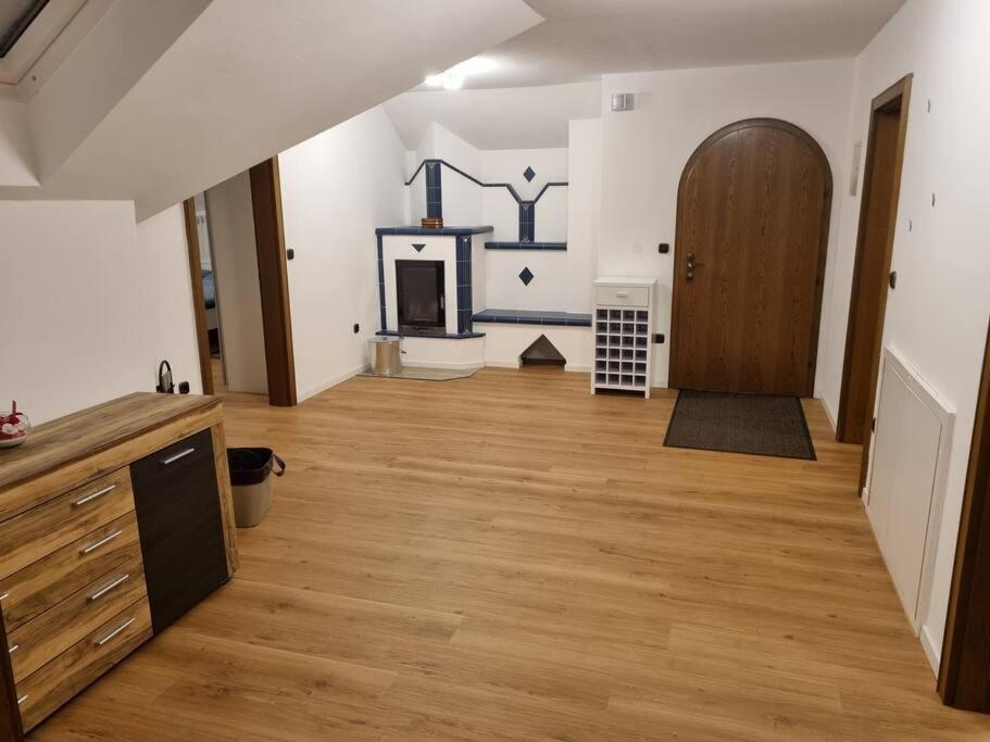 Gemuetliche Wohnung Am Waldrand Thierhaupten Экстерьер фото